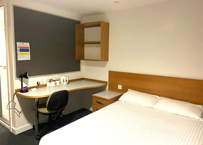 David Russell Apartments - Campus Accommodation