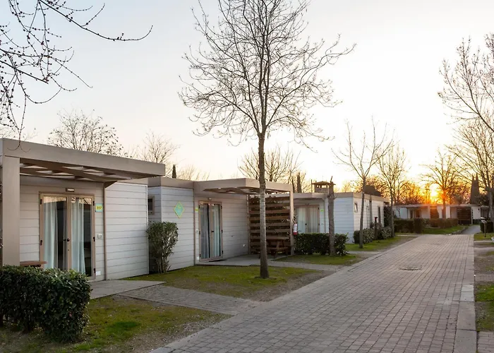 Hu Firenze Camping In Town