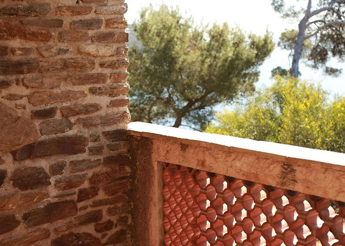 Residence Hoteliere Le Provencal A Giens - Bord De Mer