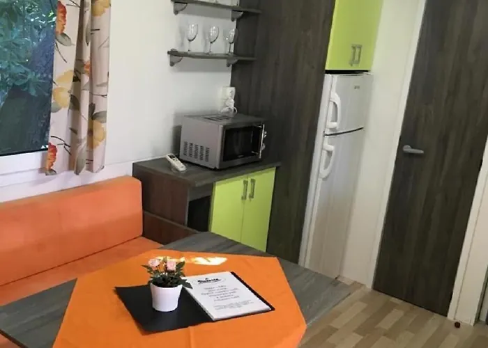 Victoria Mobilehome In Village Residence Juliamare