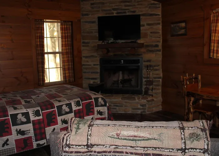 Hominy Ridge Cabins And Gift Shop