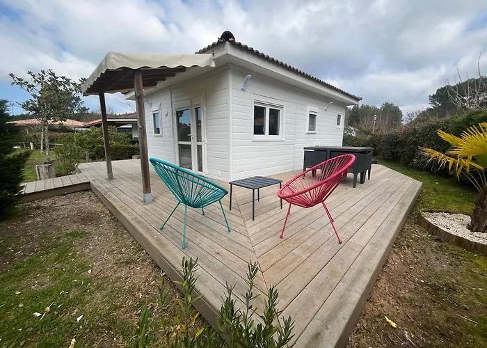 Chalet En Parc Residentiel Pour 4 Personnes A Proximite De La Plage