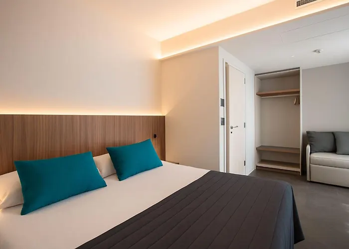 Albergo centrale: Hotel Miramare con piscina