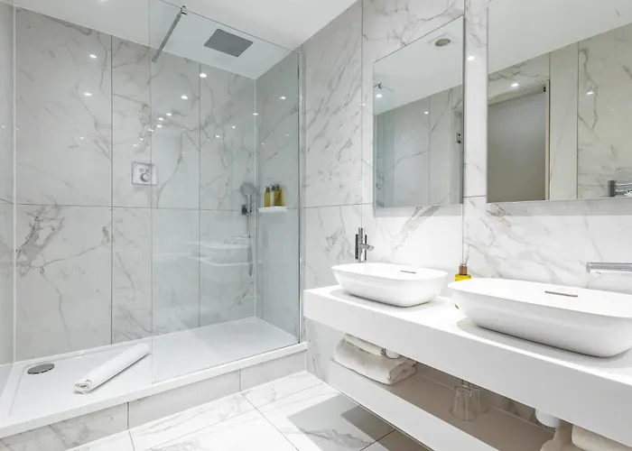 4 star hotel: The Inn On The Mile