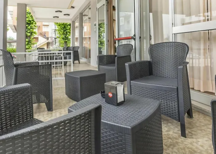 Hotel Levante A Pochi Passi Dal Mare