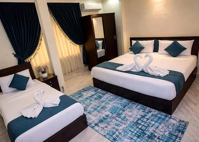 Hotel: Tut Pyramids View