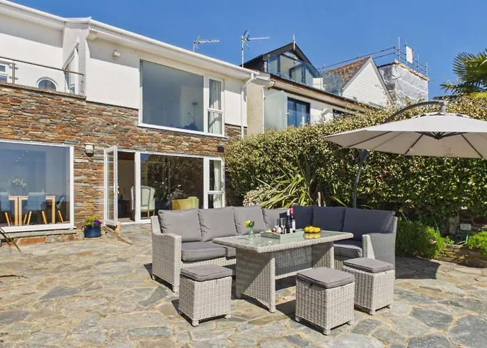 Rainbow Leap - 5 Bed Holiday Home - Saundersfoot
