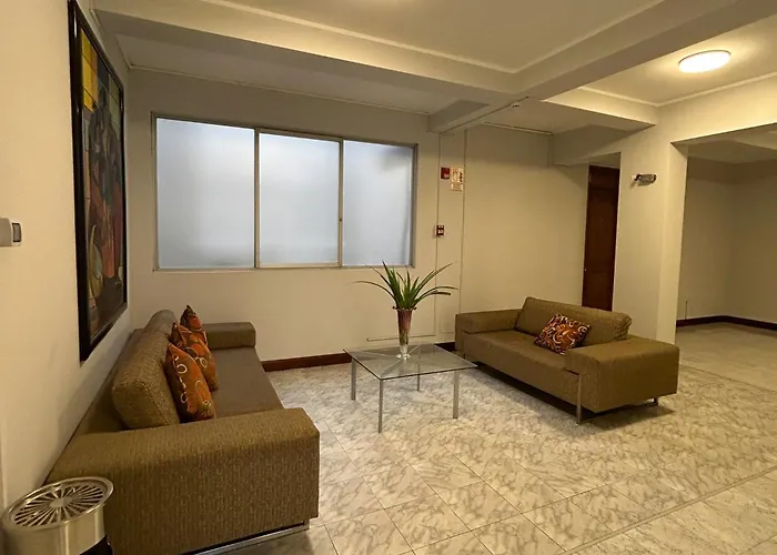 HOTEL Javier Prado Inn