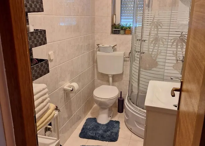 Holiday House Snjezana