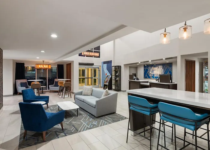 Cheap hotels Holiday Inn Express & Suites - Paso Robles By Ihg