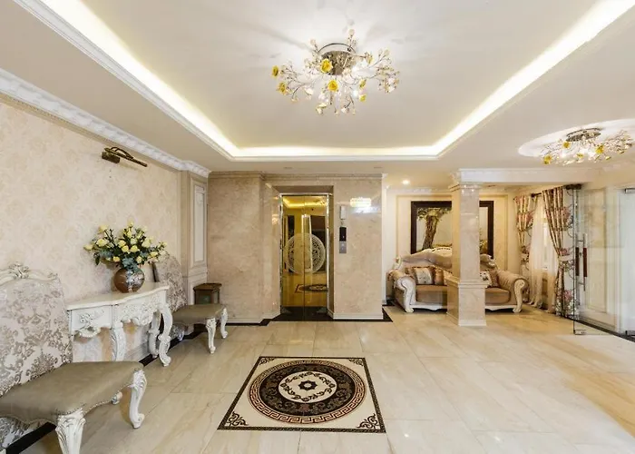 Hoa Sen Vang Hotel Dalat