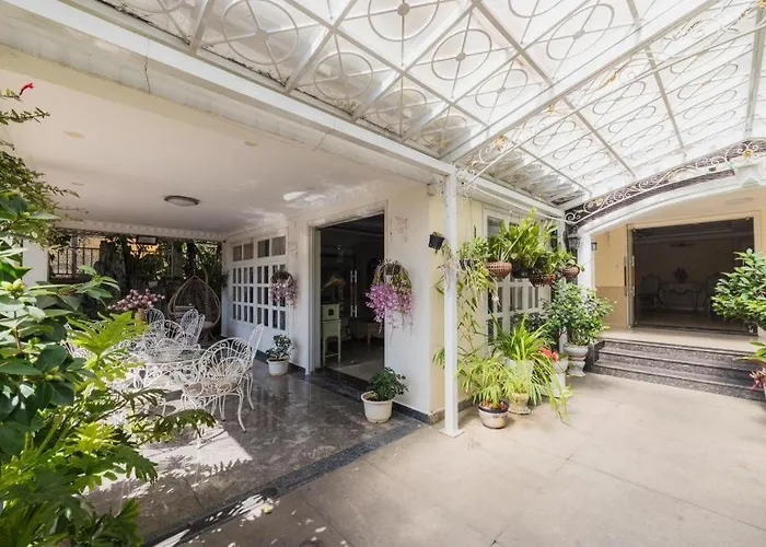 Hoa Sen Vang Hotel Dalat