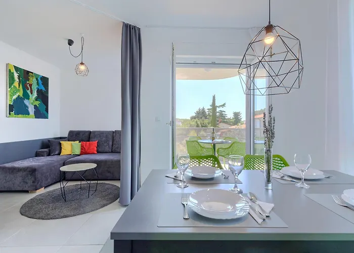 Astinian Apartments Jadranka