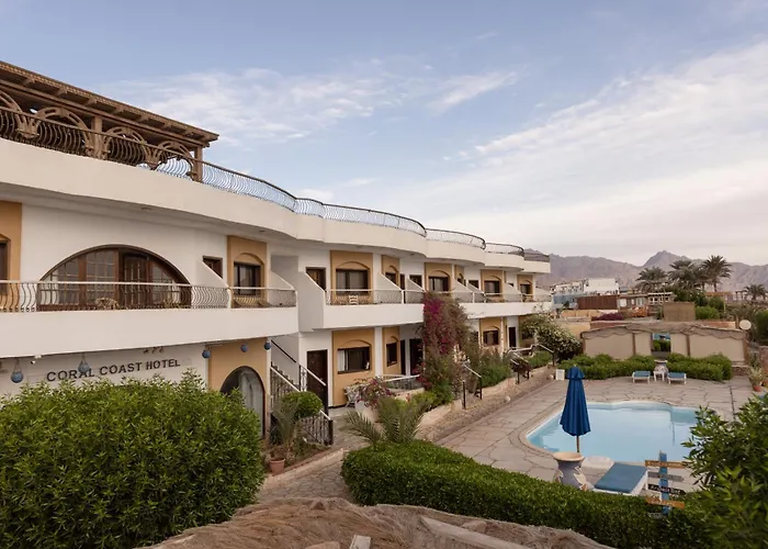 Coral Coast Hotel