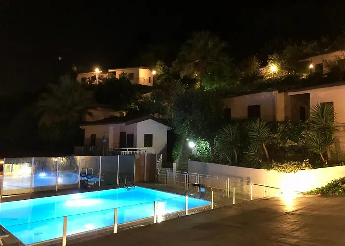 Dea Cupra Village