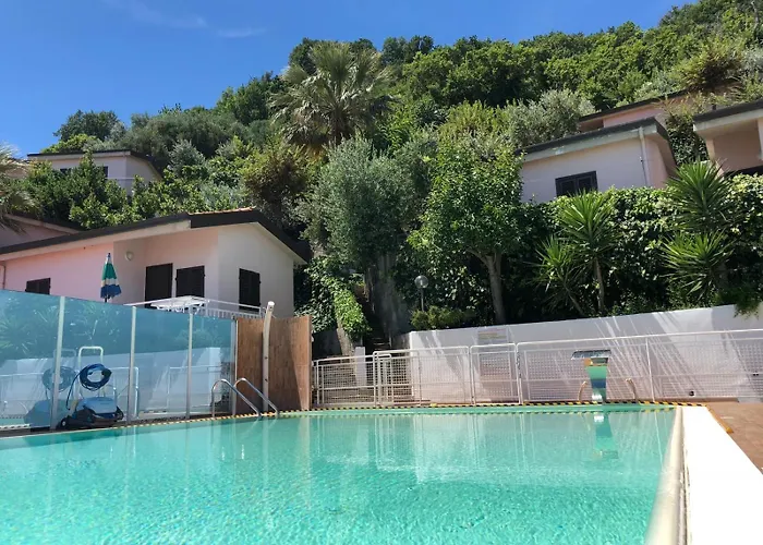 Dea Cupra Village