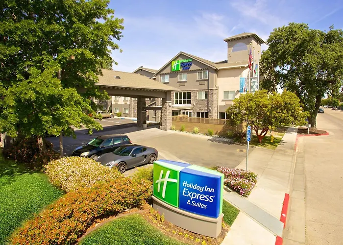 Cheap hotels Holiday Inn Express & Suites - Paso Robles By Ihg