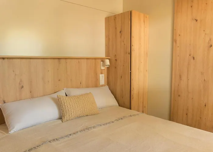 Camping Senia Cala Canyelles