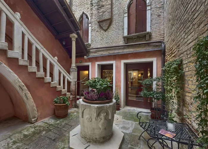 Hotel Pausania