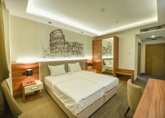 Hotel Lazaro
