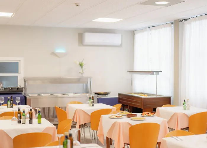 Santa Faz Trg (Adults Only)