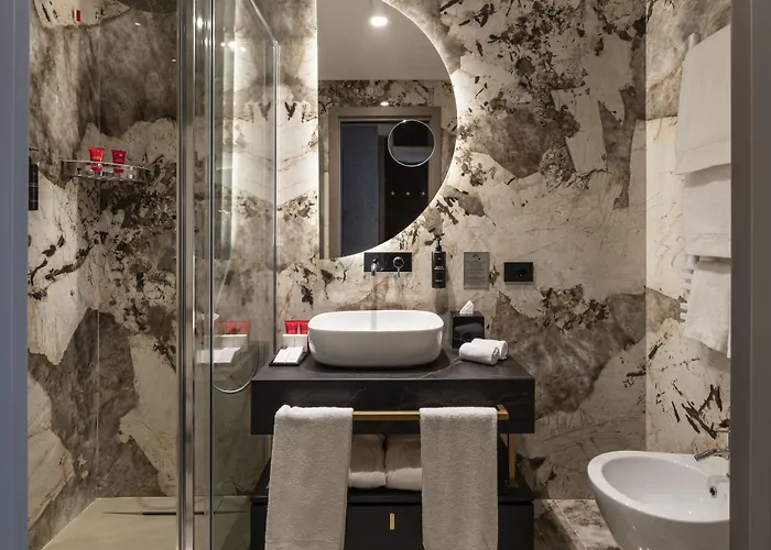 Duomo Hotel & Apartments