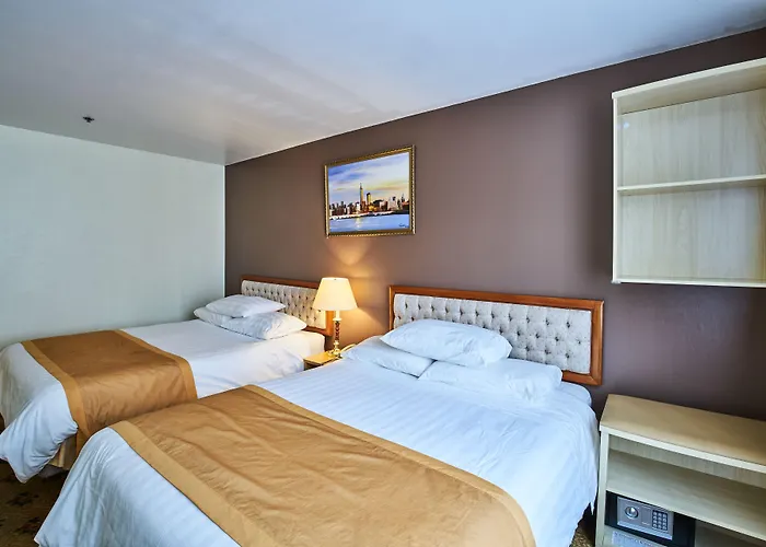 Flushing Hotel