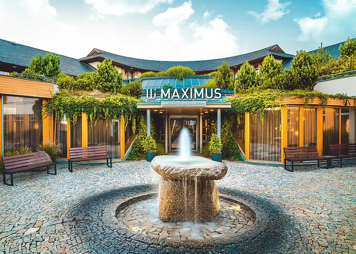 Maximus Resort