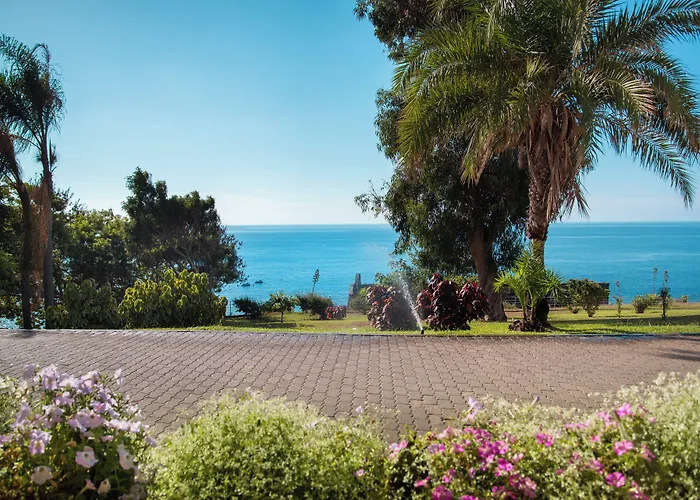 Pestana Promenade Ocean Resort Hotel