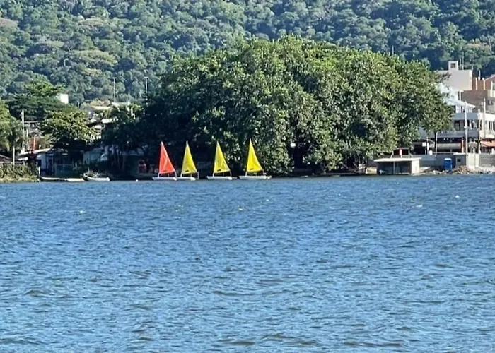 Lakehouse 24Hs Hostel Lagoa Conceicao