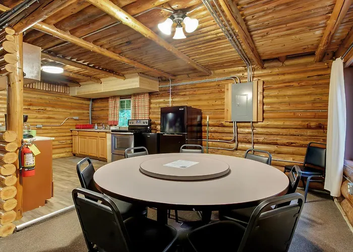 Log Cabin At Rainier Lodge