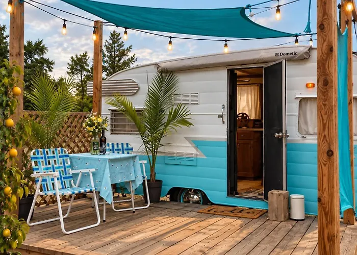 Tammy- Cozy Glamper Near Sequoia & Kings Canyon