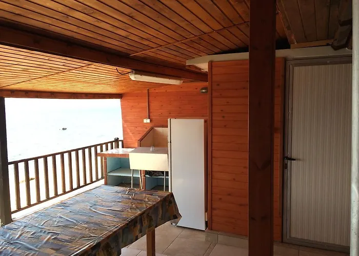 Sarakina Wooden House