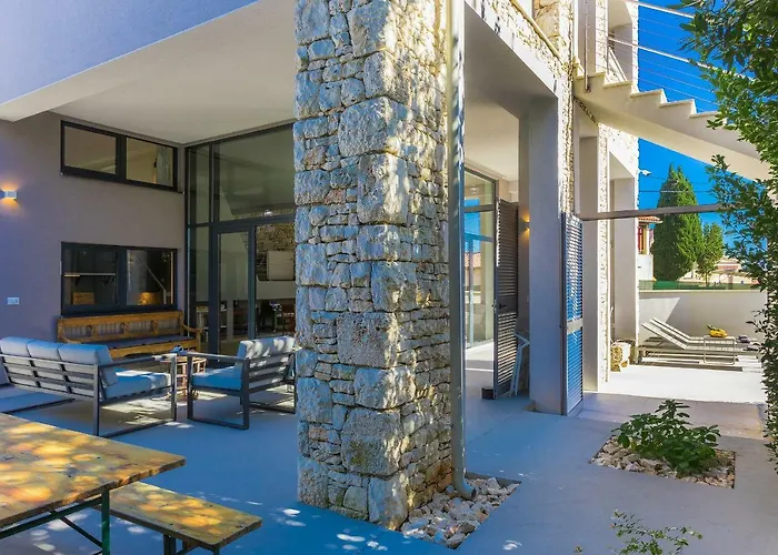 Casa Mia Apartments
